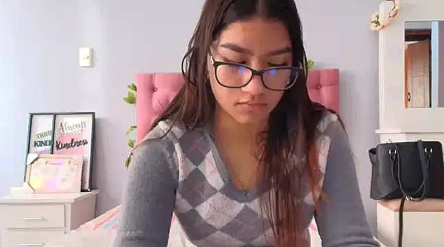 Snapshot of yousweet-Scarett chatting on March 10, 12:48 pm yousweet-Scarett online show from March 10, 12:48 pm