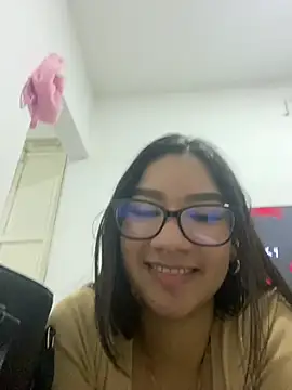 Snapshot of yousweet-Scarett chatting on March 20, 4:29 am yousweet-Scarett online show from March 20, 4:29 am