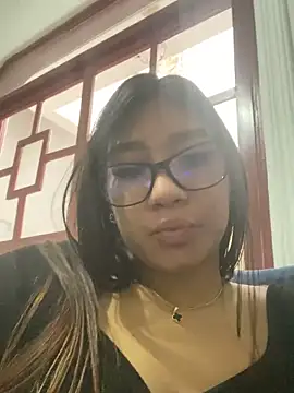 Snapshot of yousweet-Scarett chatting on September 16, 9:27 pm yousweet-Scarett online show from September 16, 9:27 pm