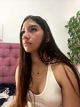 Snapshot of yousweet-Scarett chatting on September 27, 3:17 pm yousweet-Scarett online show from September 27, 3:17 pm