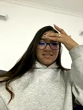 Snapshot of yousweet-Scarett chatting on October 17, 9:28 pm yousweet-Scarett online show from October 17, 9:28 pm