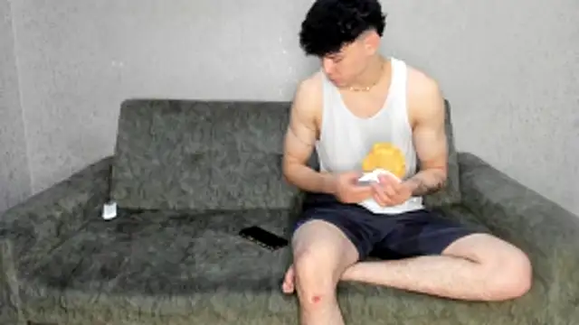 persy sexxx18 online show from February 10, 1:37 pm