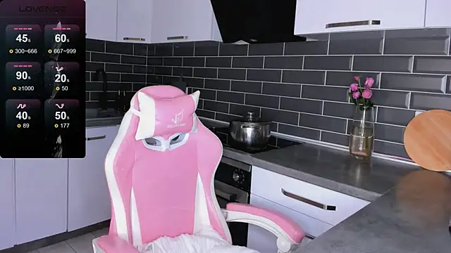 ShaiyaMinn3 online show from October 26, 5:08 pm