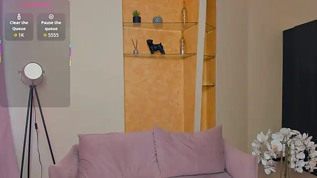 EdinaCordner online show from October 18, 11:11 am