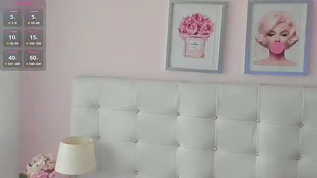 Snapshot of RitaGibsonn chatting on September 27, 7:41 pm RitaGibsonn online show from September 27, 7:41 pm