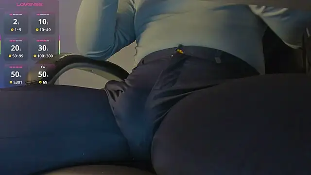 MxsterJohn online show from April 22, 5:43 am