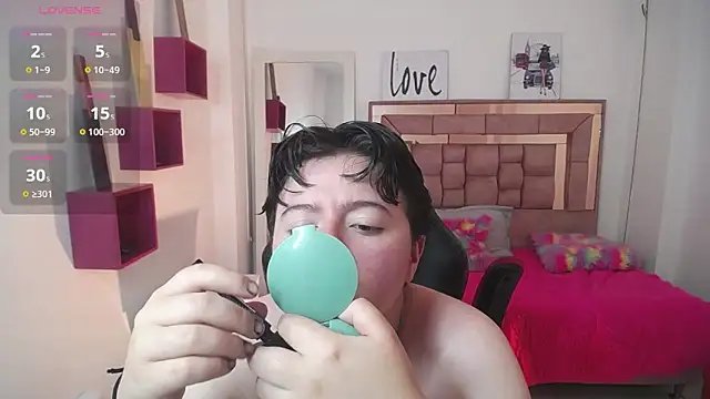 safyka online show from September 11, 5:46 pm