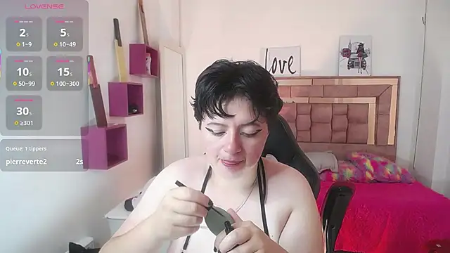 safyka online show from September 19, 11:38 pm