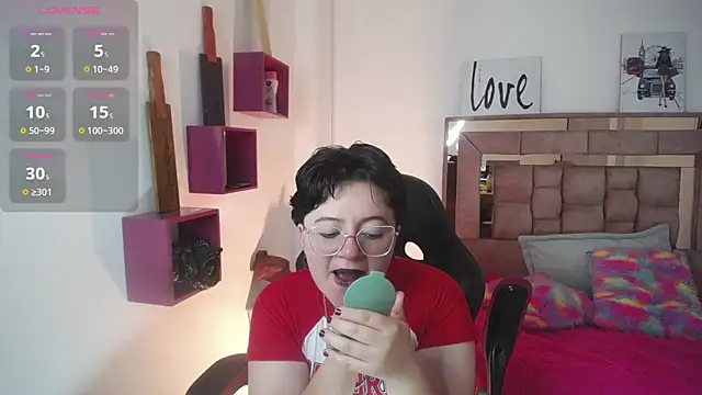 safyka online show from October 2, 12:50 am