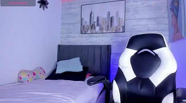 Aida princess online show from March 12, 11:33 pm