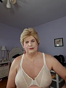 Victoriatv1 online show from March 15, 11:39 pm