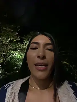 Snapshot of AshleyG_222 chatting on March 20, 11:56 pm AshleyG 222 online show from March 20, 11:56 pm