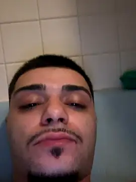 Snapshot of papiVilla23 chatting on September 20, 4:35 am papiVilla23 online show from September 20, 4:35 am