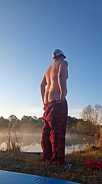 dylanroberts1995 online show from March 7, 12:23 pm