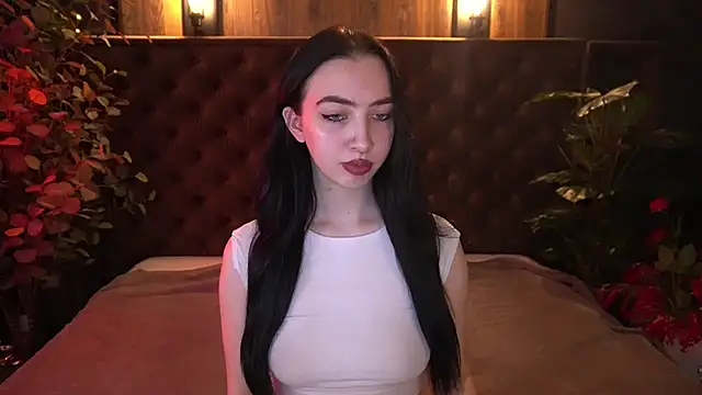 WildKittenX  online show from April 22, 6:05 am