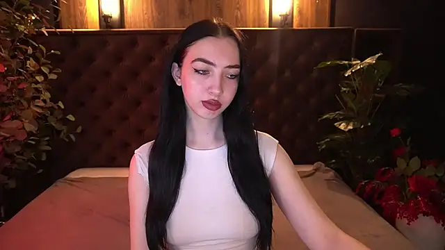 WildKittenX  online show from April 23, 5:41 am