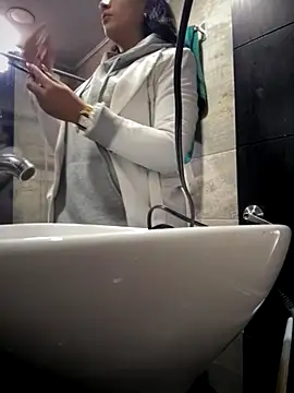 Mila LS online show from November 10, 12:59 pm