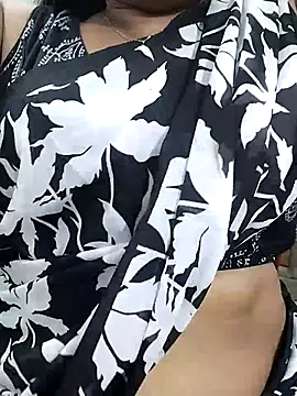 abinaya26 online show from January 9, 5:04 pm