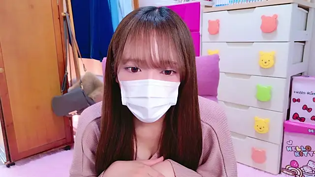 Snapshot of Oo_aki chatting on March 19, 7:51 am Oo aki online show from March 19, 7:51 am