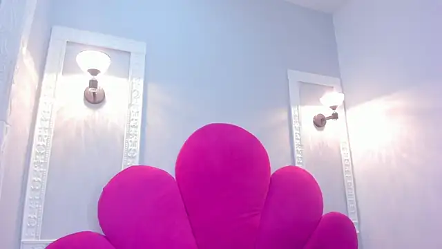 Bonniie 22 online show from October 25, 2:02 pm