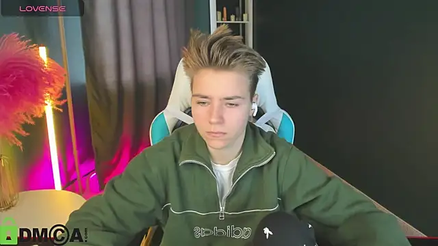 Jean Wilsons online show from March 18, 10:46 am