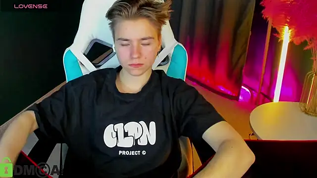 Jean Wilsons online show from March 21, 2:07 pm