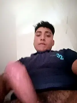 Snapshot of crisssalazar chatting on September 9, 8:41 pm crisssalazar online show from September 9, 8:41 pm