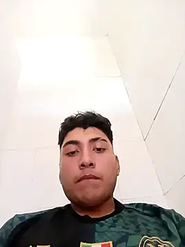 Snapshot of crisssalazar chatting on September 11, 9:04 pm crisssalazar online show from September 11, 9:04 pm