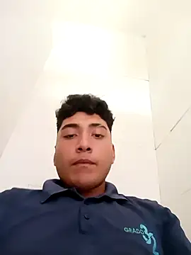 Snapshot of crisssalazar chatting on September 16, 5:47 pm crisssalazar online show from September 16, 5:47 pm