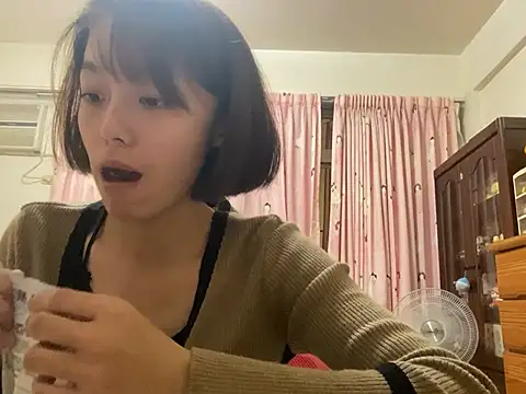 ladypaggy online show from March 19, 2:46 pm