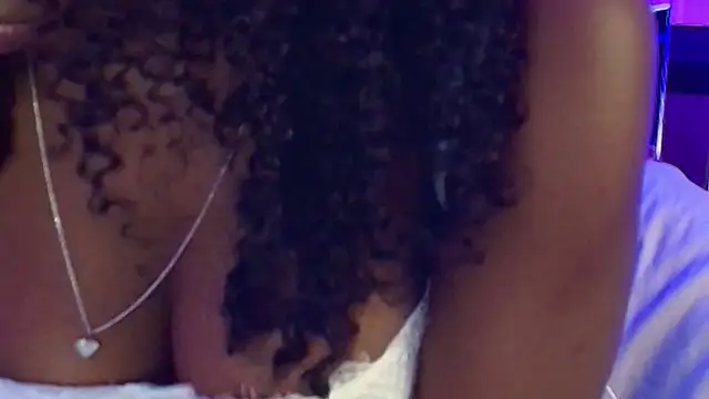 Qeen blackk online show from October 25, 8:14 pm