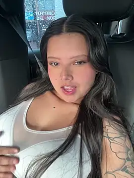 maya-winslow8 online show from April 28, 6:46 pm