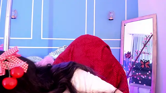 TaraTaylorr online show from March 29, 2:55 am