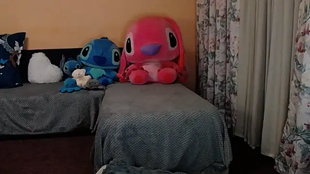 Maddison Summer online show from November 23, 11:04 pm