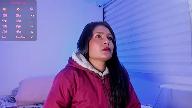 Fernanda liie  online show from April 1, 12:28 pm