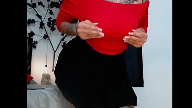 Sara Valkyri online show from March 12, 9:24 pm