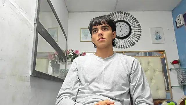 heiker  online show from March 15, 2:46 am