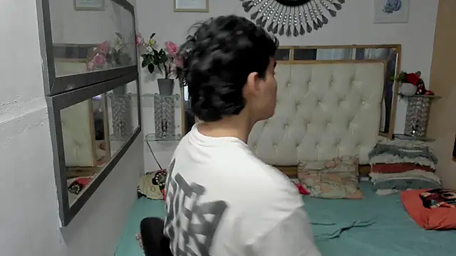 heiker  online show from October 9, 2:42 am