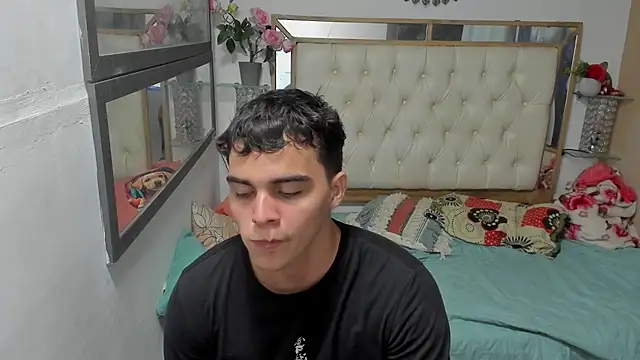 heiker  online show from November 7, 3:06 am