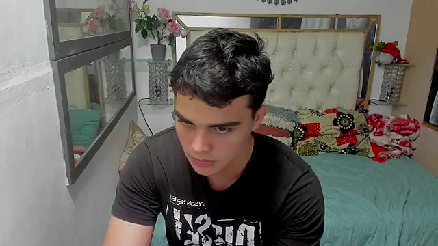 heiker  online show from November 16, 2:39 am