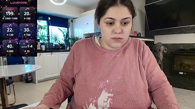 Layla- online show from February 20, 11:31 am