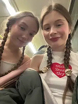 melicious  online show from March 13, 4:56 pm