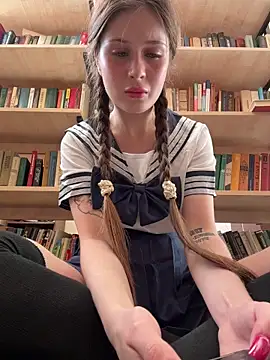 melicious  online show from October 18, 9:43 am