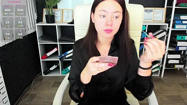 meow mellie online show from December 15, 3:00 am