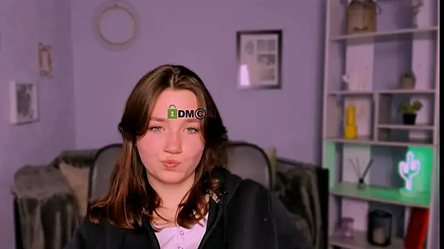 helli belli online show from March 14, 8:49 pm