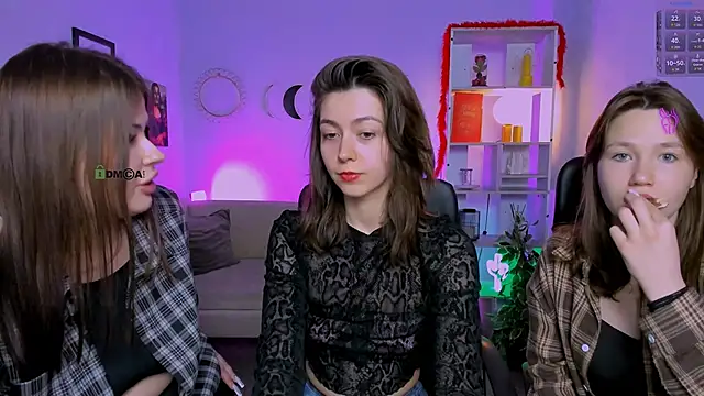 helli belli online show from March 28, 8:19 pm