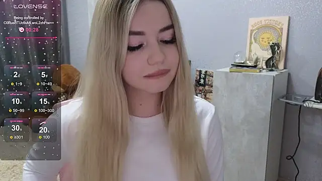 maaaay20 online show from March 3, 6:22 pm