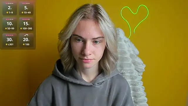 Fiona Night online show from October 27, 6:06 am