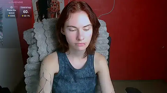 Snapshot of Fiona_Night chatting on August 5, 5:21 am Fiona Night online show from August 5, 5:21 am
