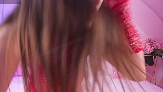 Snapshot of ValeriMilton chatting on November 4, 7:24 pm ValeriMilton online show from November 4, 7:24 pm